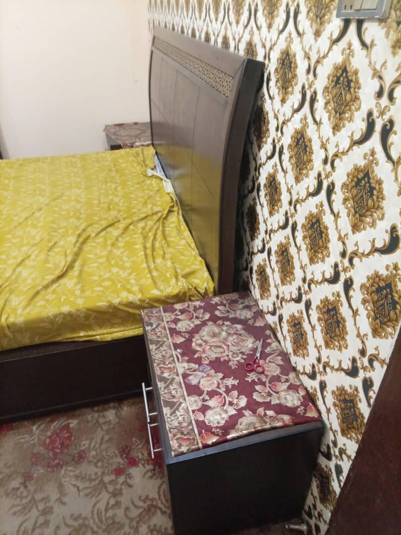 bed and dressing 1