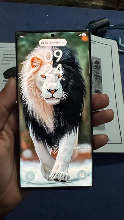 Samsung Mobile S22 Ultra official p⅘