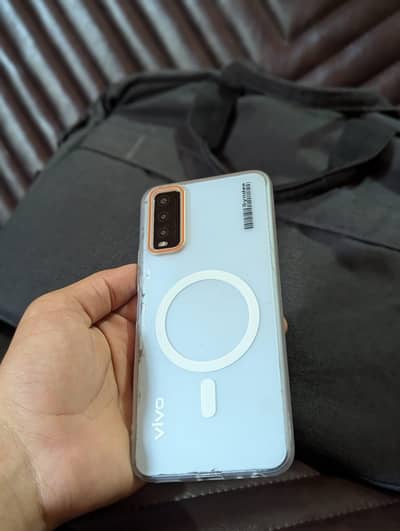 Vivo Y20 with cable