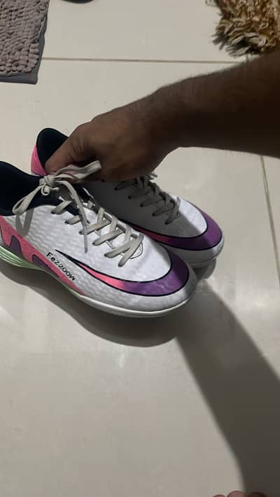Shoes size 5.5 uk