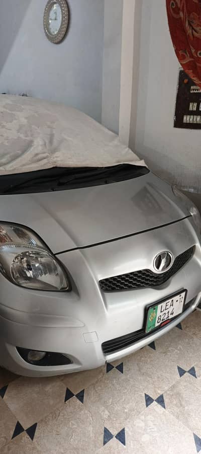 Toyota Vitz 2009/2012