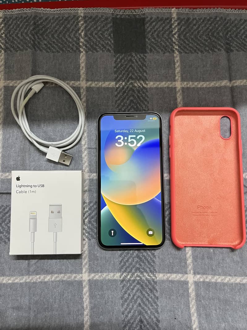 Apple iPhone X 3