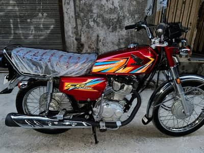 Urgent sale piesa chiya sale kr rha ho all ok ha 4000 km