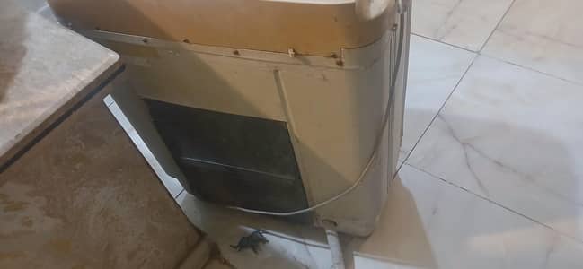 haeir used washing machine 7/10 condition only dryer not work