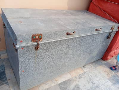 (Baksa) Paiti with Stand