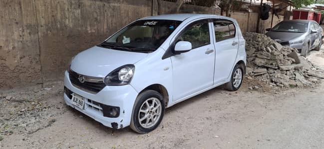 Daihatsu Mira 2014