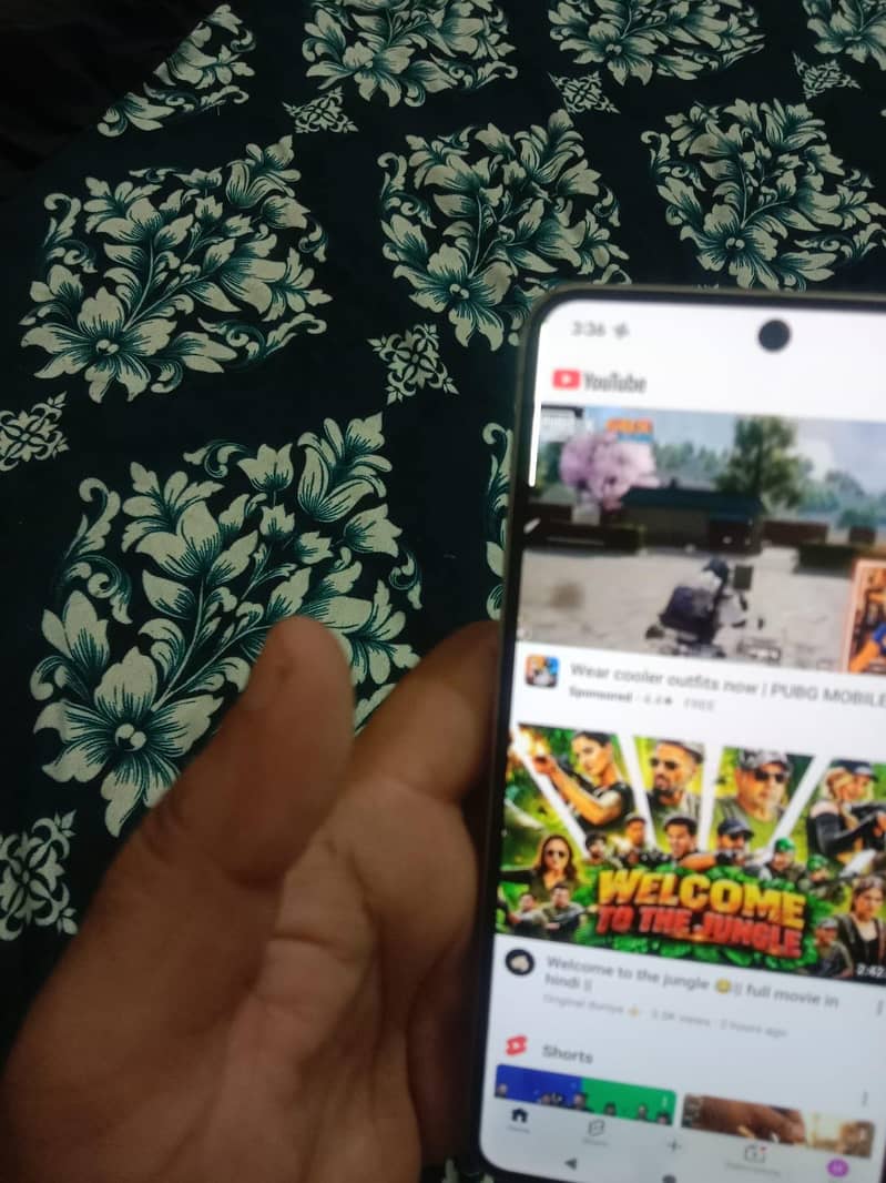 Google Pixel 8 Pro 4