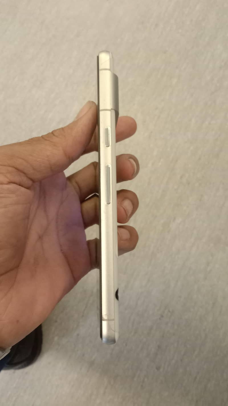 Google Pixel 7 2