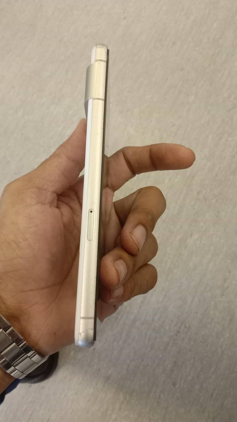 Google Pixel 7 3
