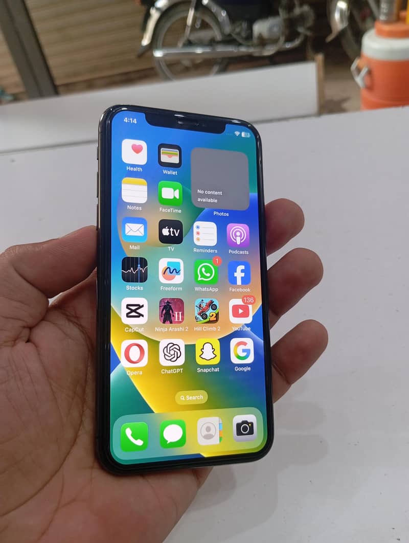 Apple iPhone X 2