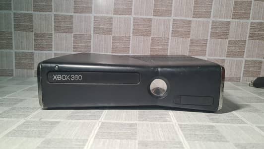 X BOX 360 SLIM