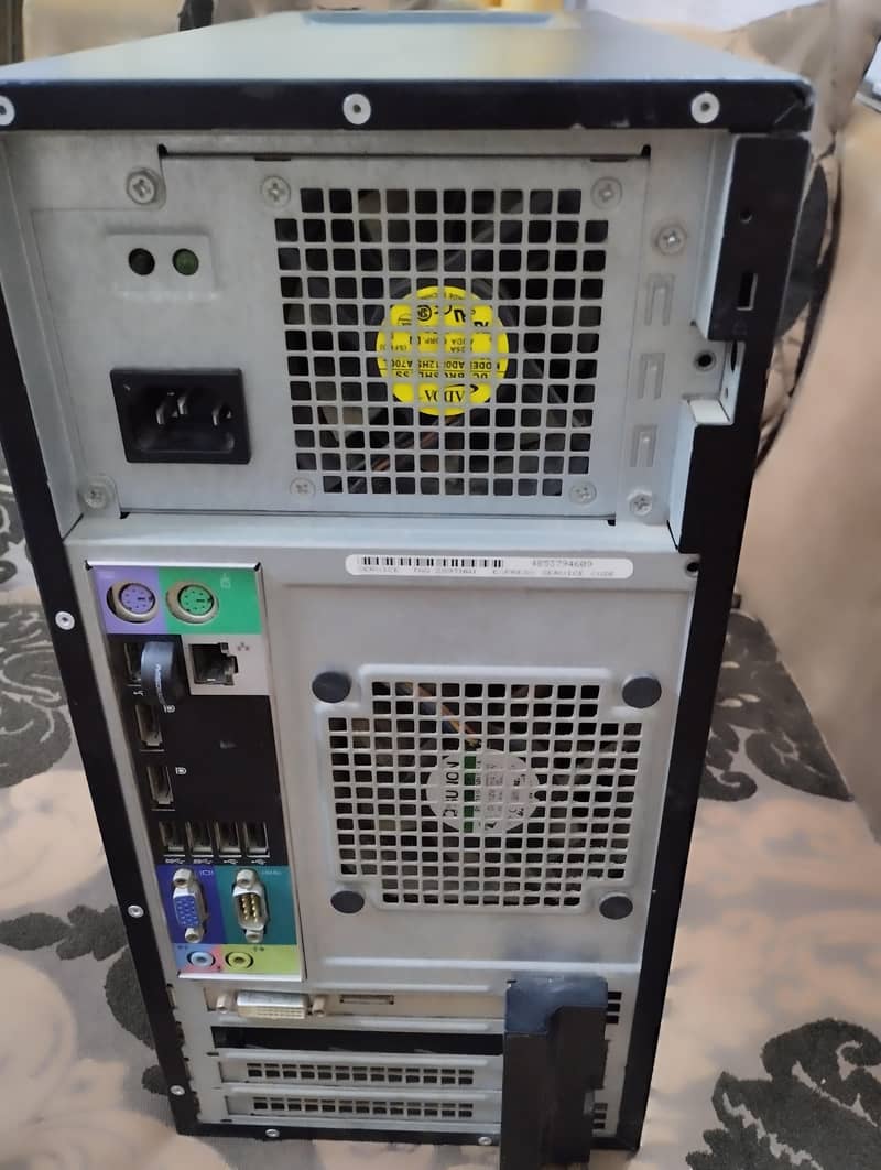 GAMING COMPUTER 1