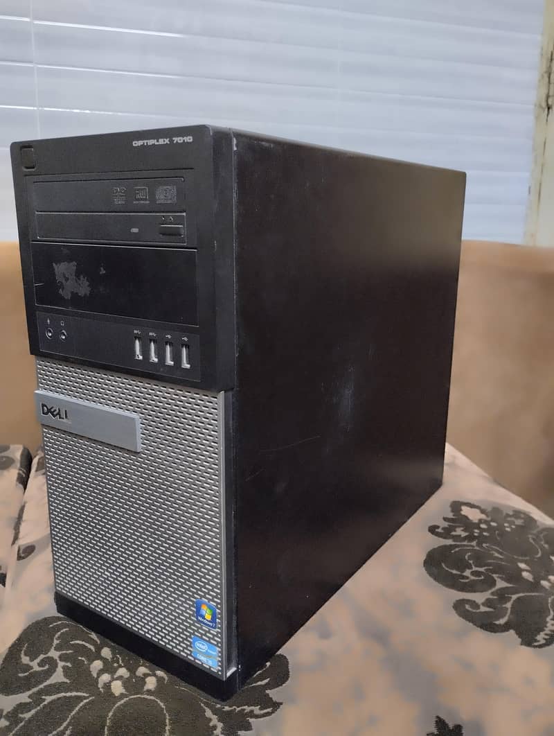 GAMING COMPUTER 2