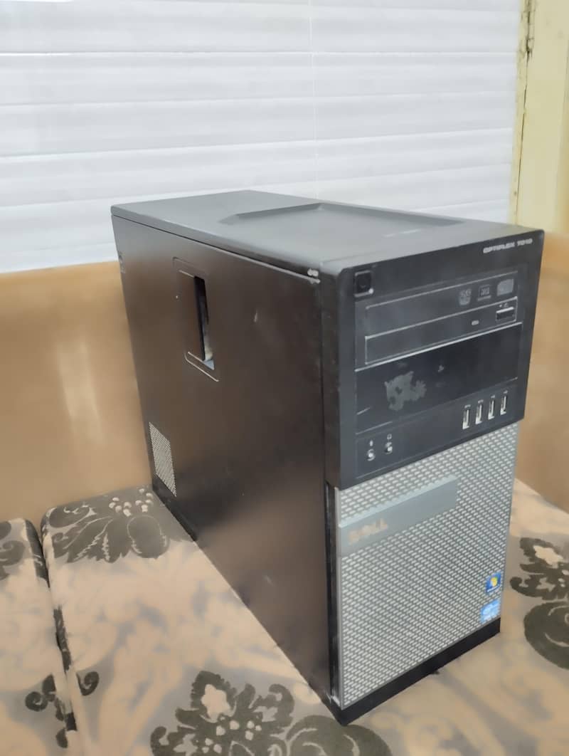GAMING COMPUTER 3