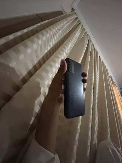 Xiaomi Redmi 9T 6 / 128 03448508931 what's app