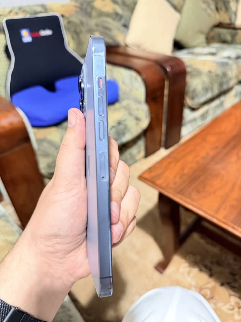 Apple iPhone 13 Pro Max 5