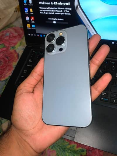 Apple iPhone 13 Pro