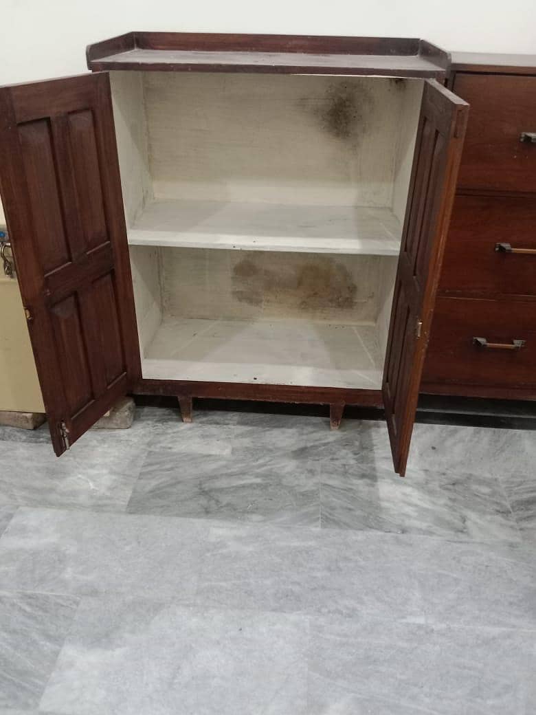 6 big boxes wardrobe 3