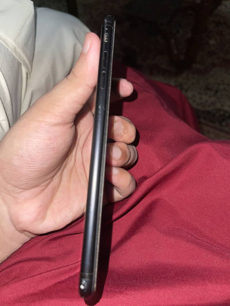 Apple iPhone 7 Plus 3