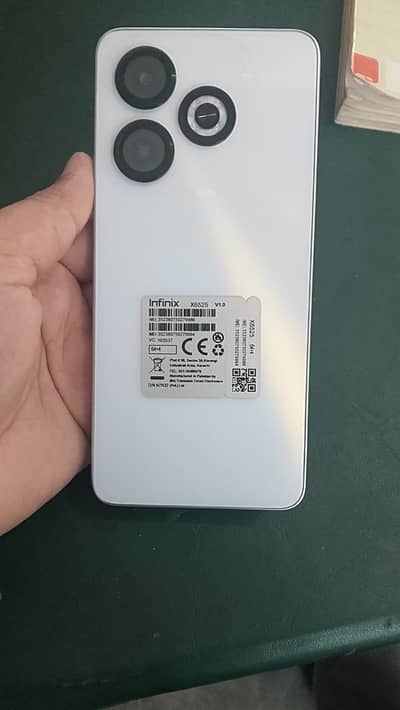 Infinix smart8 used like new