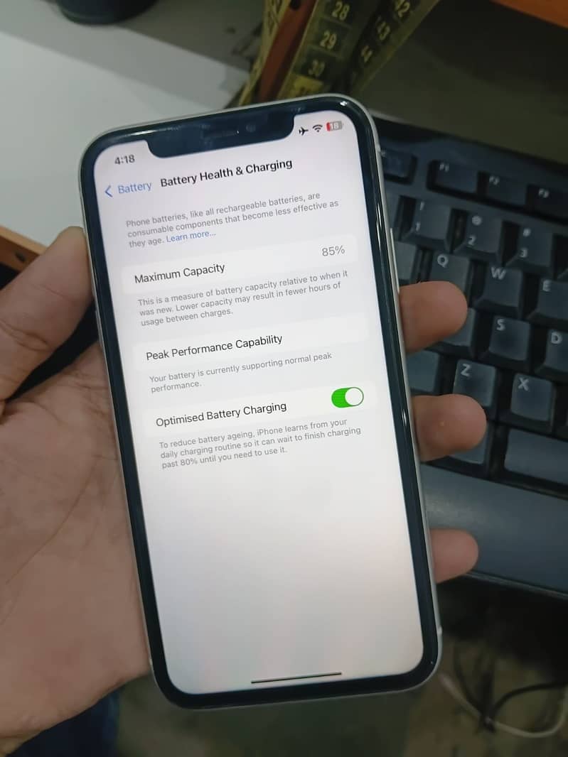 iPhone XR 2