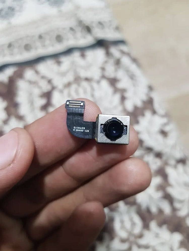 iPhone 7 Original Back Camera. 3