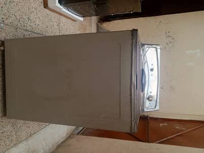 washing machine used and perfect washing clothes