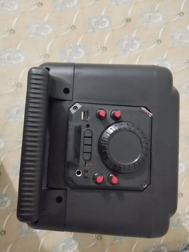 Audionic series Mh-810 5