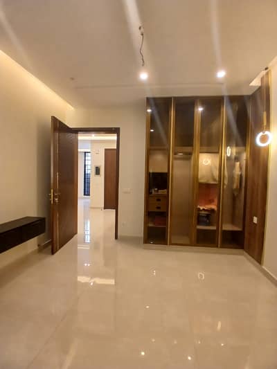 5marla ground floor Available for rent in ju fleet own lahore
