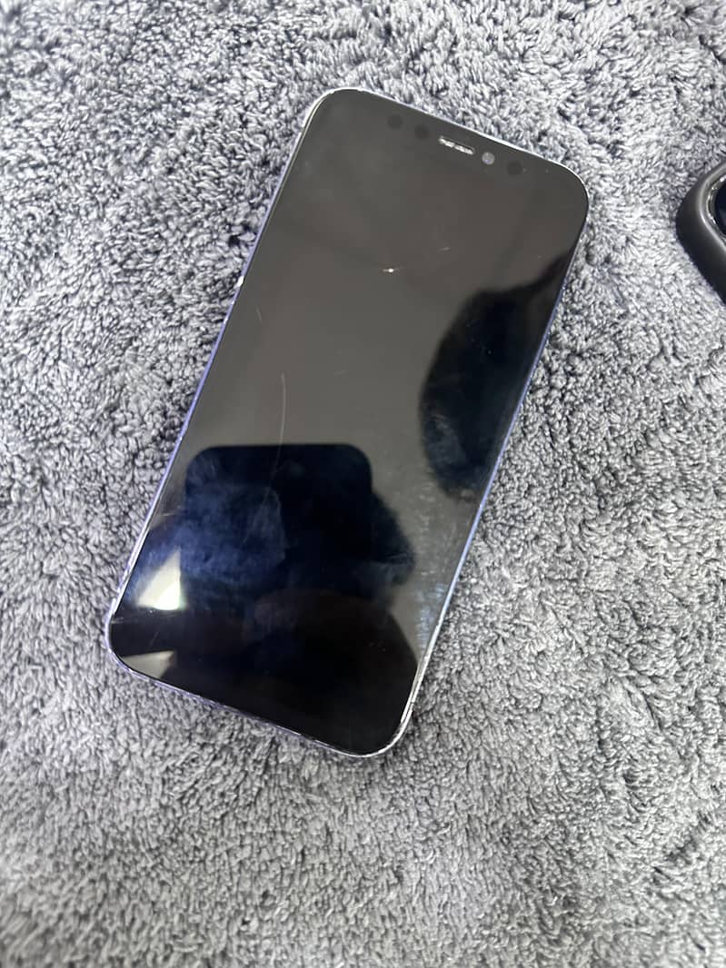 Apple iPhone 12mini 3