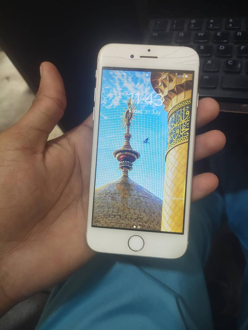 Apple iPhone 7 4