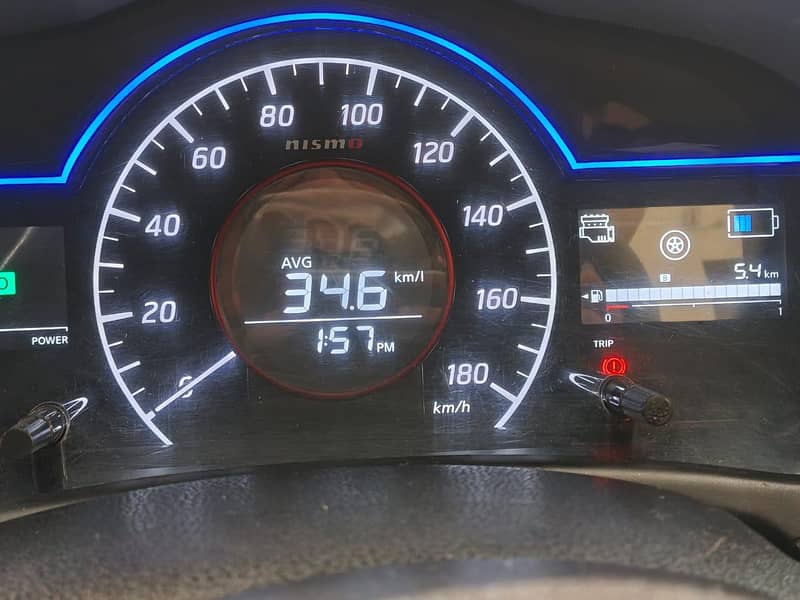 Nissan Note E Power 2016 3