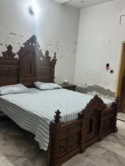 Pure solid hand carved king size bed set