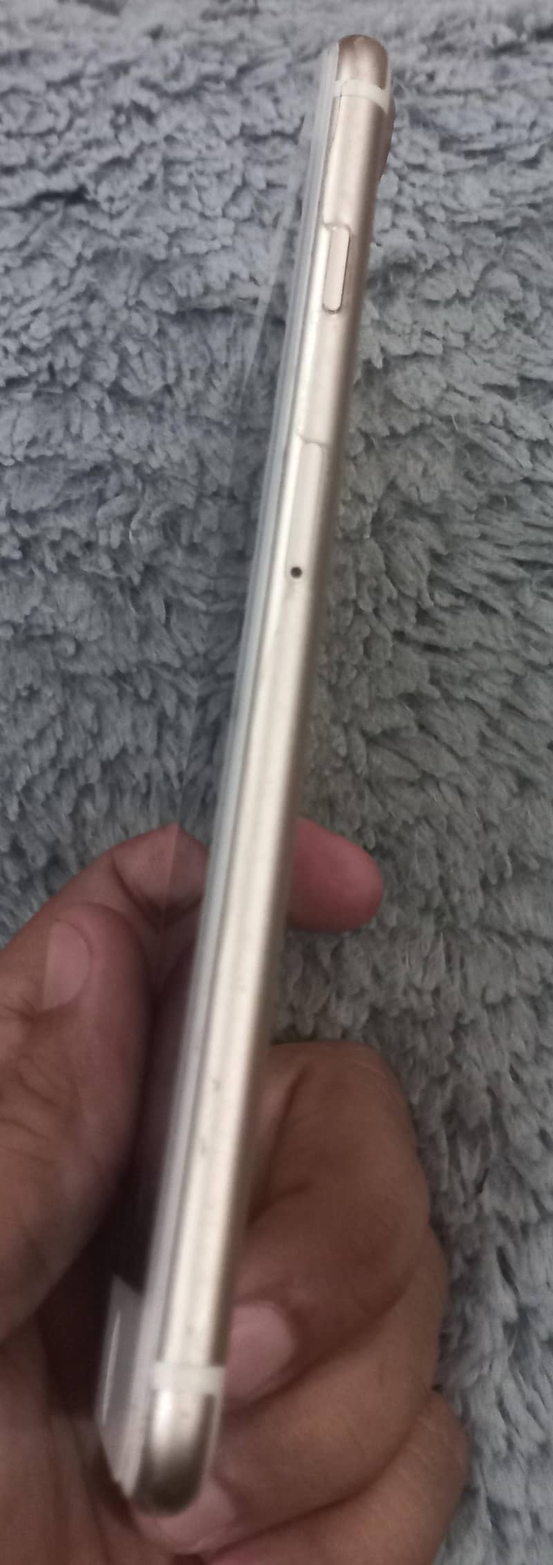 Apple iPhone 7 3