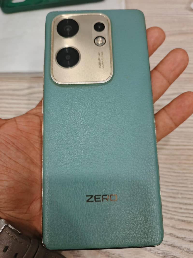 Infinix Zero 30 4