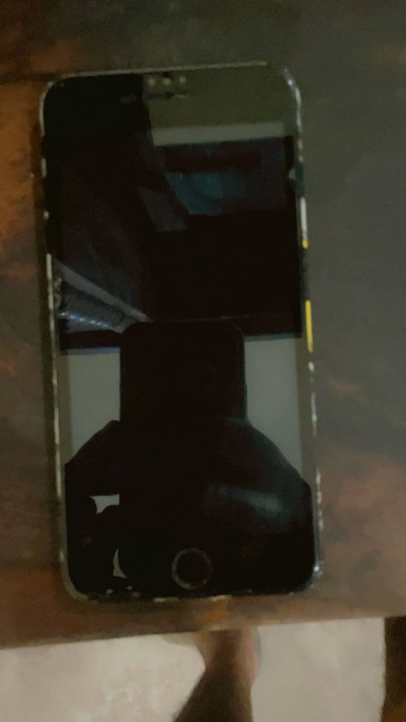 Apple iPhone 7 Plus 3
