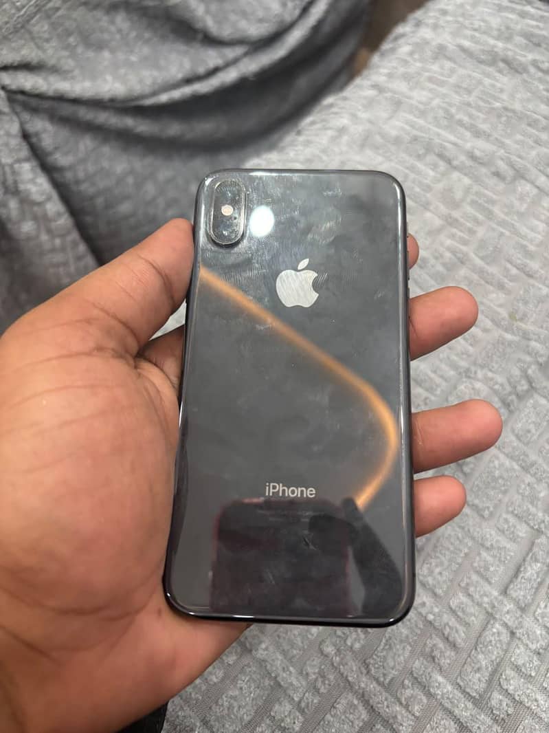 Apple iPhone X 3
