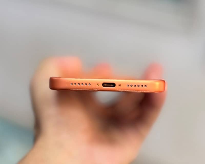 Apple iPhone 17 Pro Max 0