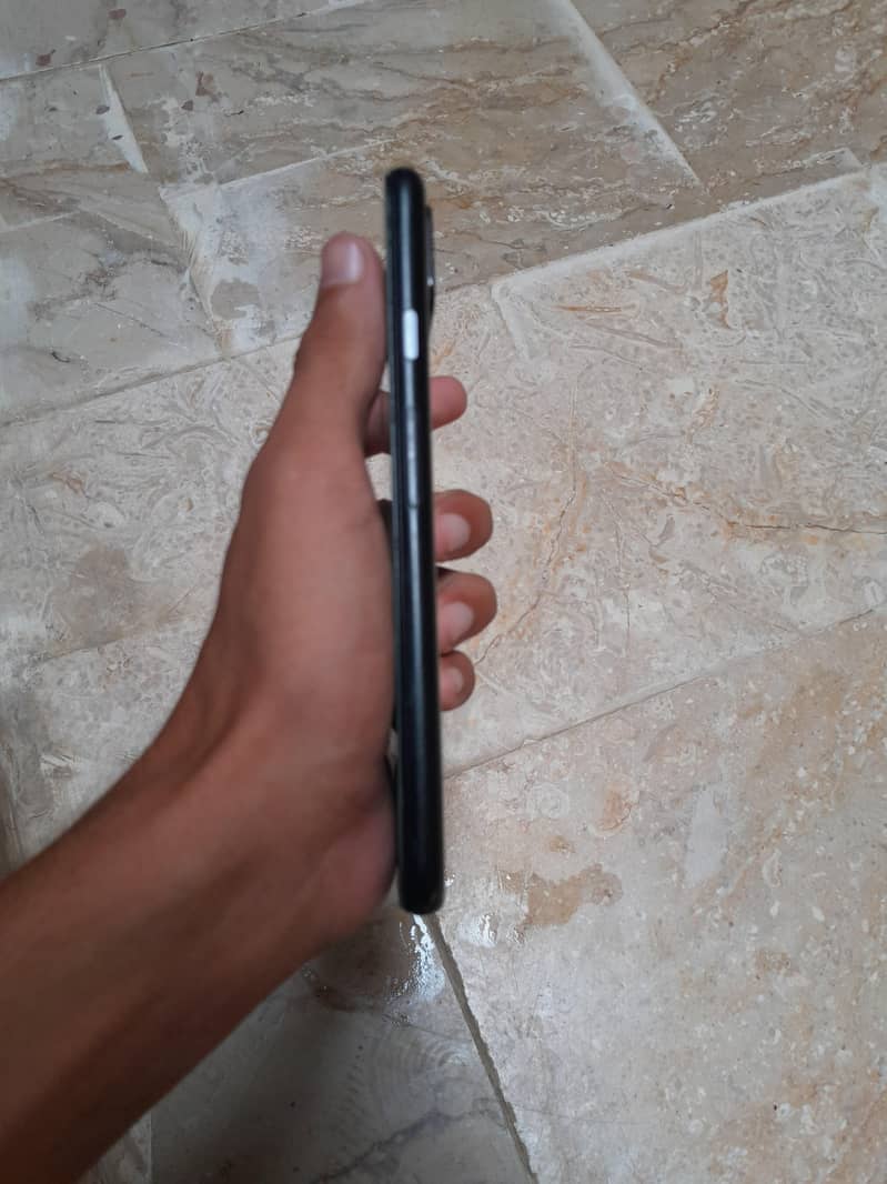 Google Pixel 4a 3