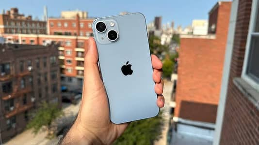 Apple iPhone 14 512 GB Good Condition Complete Box with charger