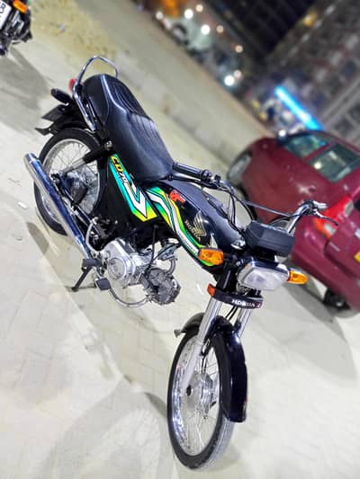 Honda CD-70 2023 6 month model Karachi num 1st owner Genuine condition