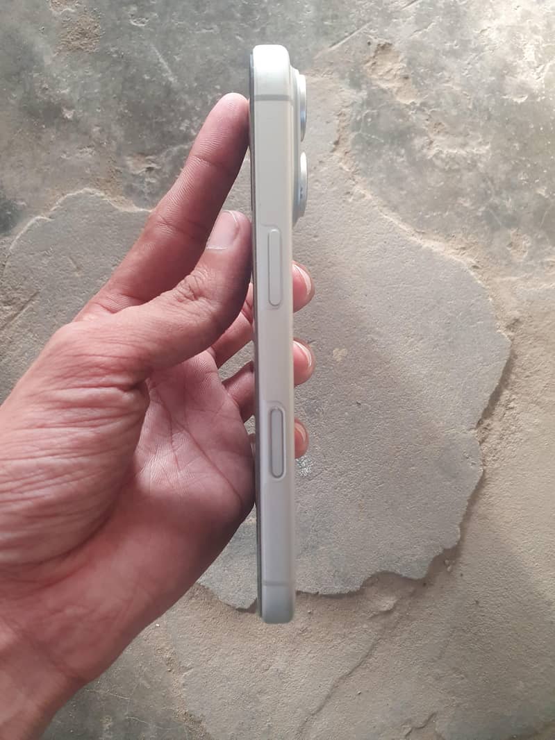 Apple iPhone 17 Pro 6