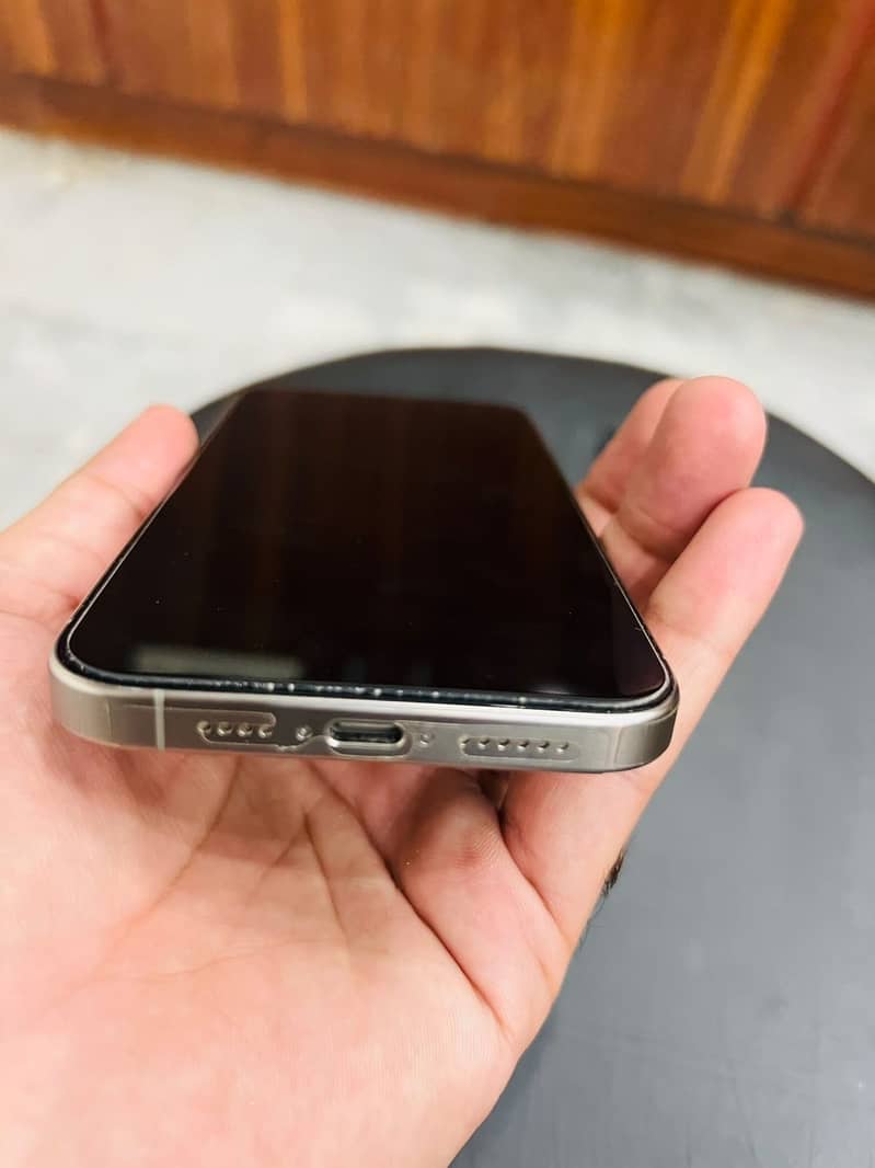 Iphone 15 Pro Max (0302-7748197) 0