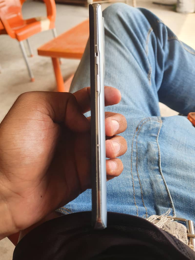 oneplus 9 pro 5g 4