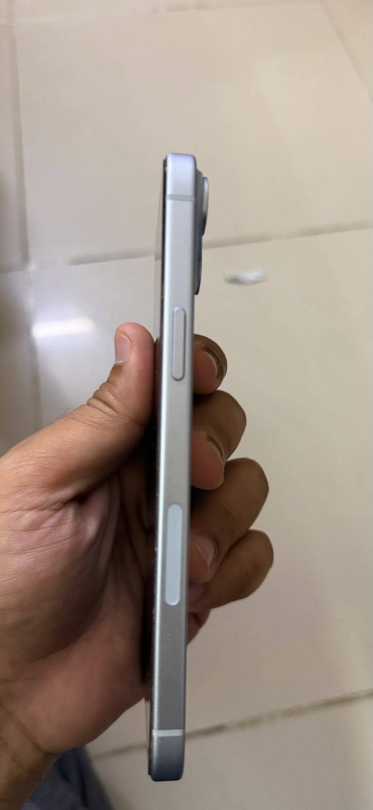 Apple iPhone 15 plus 3