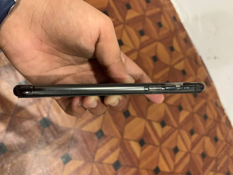 Apple iPhone XS 2