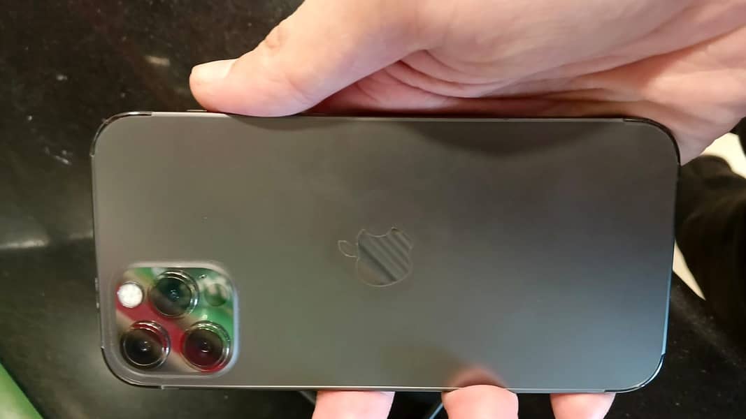 Apple iPhone 12 Pro 1