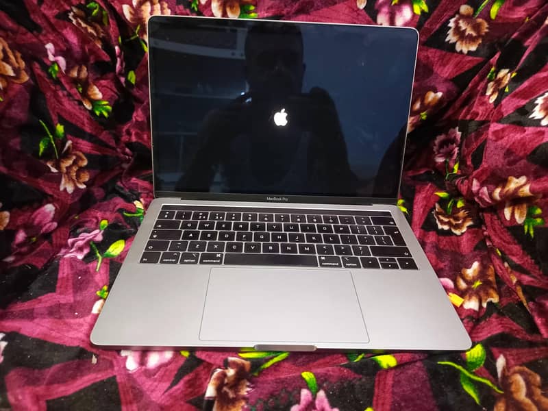 MacBook pro 1