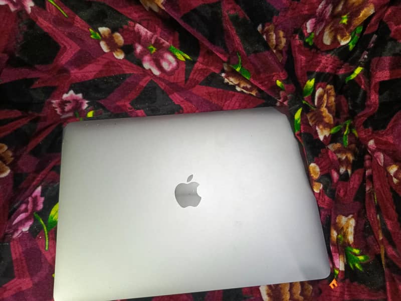MacBook pro 2