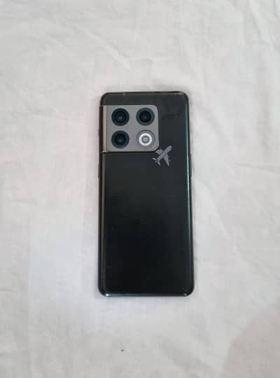 One Plus 10 Pro